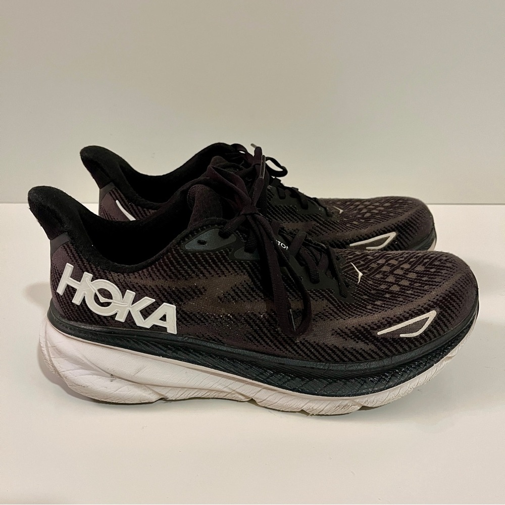 Hoka Clifton 9, Men's 9.5D